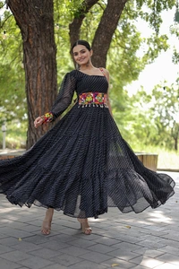 Antique Fashion 1 Gownlove  - Razzle Dazzle Rose