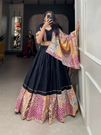 Antique Fashion 1 Embracing the delicate printed details in your garba choli to create most authentic yet classy navratri look for you 
