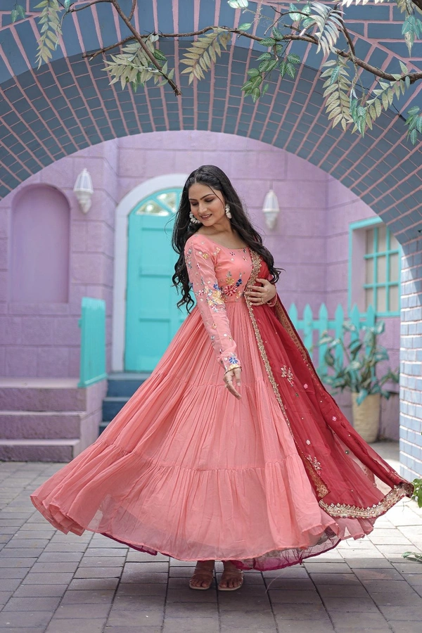 Antique Fashion  💃🏼 *Faux Georgette Gown with Russian silk Dupatta With Adorable Embroidered thread work.* 🥰 - S (36)