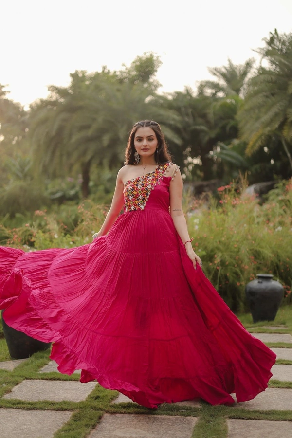 Antique Fashion 1 💃🏻 *NAVRATRI COLLECTIONS-2023* 🤳