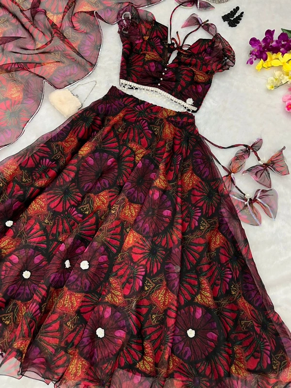 Antique Fashion 1 lehnga Choli * -  Pure organza silk digital printed lehnga with knitted flowers. 8mtr flair lehnga with canvas patta
