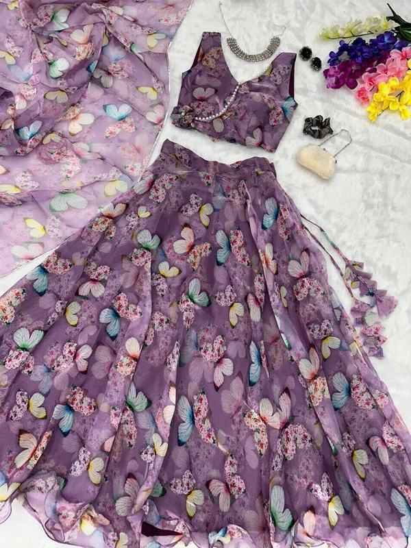 Antique Fashion  *lehnga* -  Pure Jimmy  choo organza silk digital printed lehnga . Huge flair lehnga with canvas patta 🌸