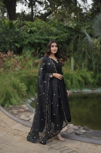 Antique Fashion 1 PREMIUM READYMADE ALIA CUT KURTI WITH PANT  DUPATTA SET - Xxl (44), Black