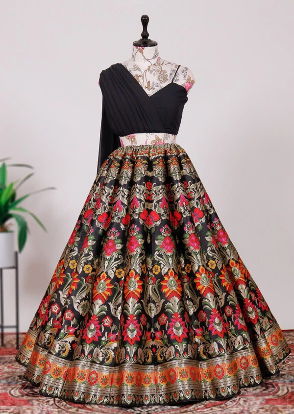 Antique Fashion  Step into with our best lehenga weaved perfectly and beautifully crafted with Banarasi design detailing This look is perfect of all your shaadi season styles be it sangeet  pooja kitty parties or brunches  - green