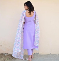 Antique Fashion 1 RATE AND SIZE REWISED**LUXURIES BEAUTIFUL ALL NEW LILAC MASKA COTTON KURTA SUIT SET WITH LOVELY FLORAL LUREX DUPPTA WITH PENT PAIR* - M (38)