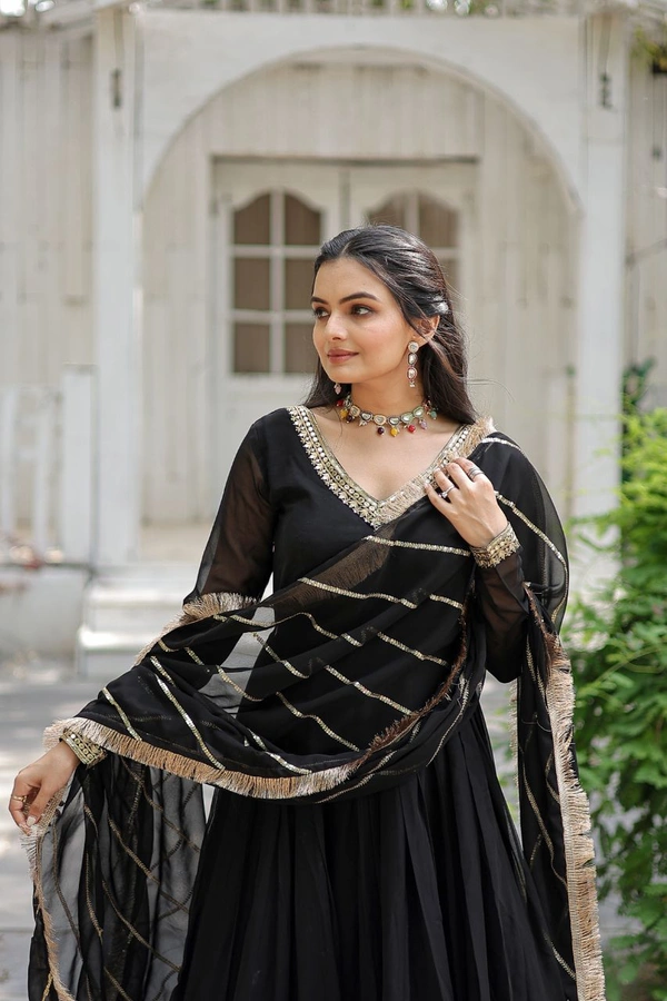 Antique Fashion  Faux Blooming Gown with Dupatta With Attractive Embroidered Sequins work with Lace Border - Black, M (38)