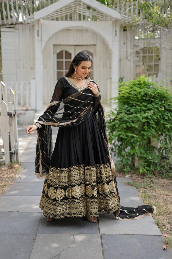 Antique Fashion  Faux Blooming Gown with Dupatta With Attractive Embroidered Sequins work with Lace Border - Black, M (38)