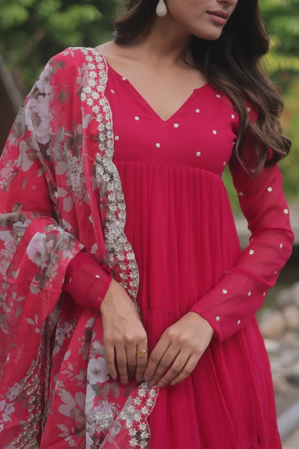 Antique Fashion  Anarkali Suits  - rani, L (40)