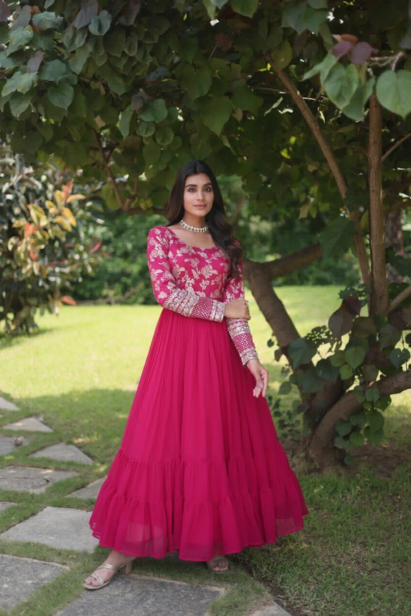 Antique Fashion 1 GOWN COLLECTIONS  - pink, Xl (42)