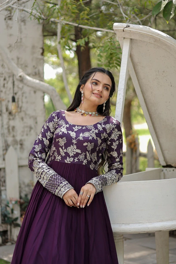 Antique Fashion 1 GOWN COLLECTIONS  - Purple, Xxl (44)