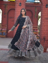 Antique Fashion 1 PREMIUM DESIGNER READYMADE GOWN COLLECTIONS - Xxl (44), Black