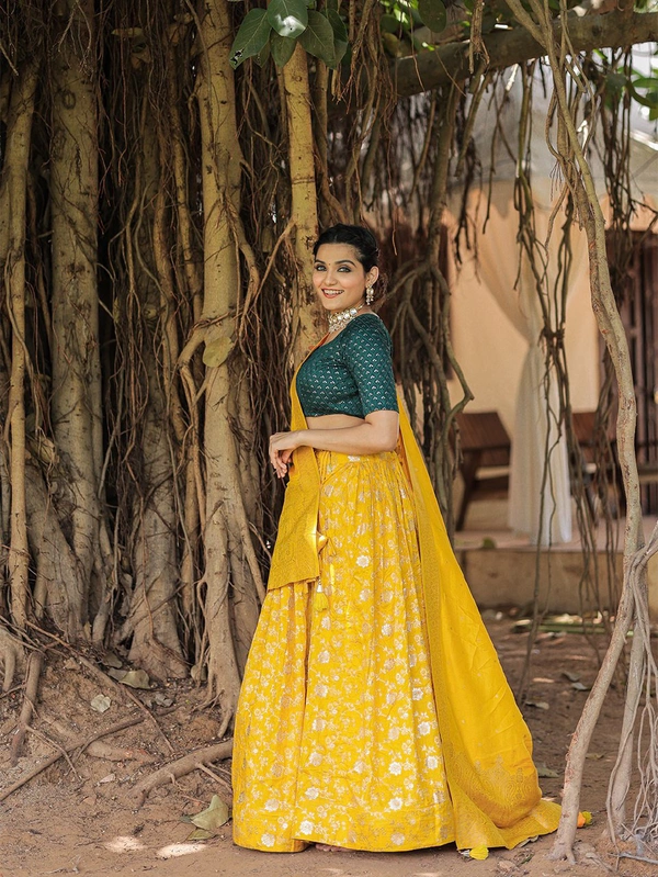 Antique Fashion  The trendy designer viscose chanderi lehenga is every bit dreamy and ethereal. Be it sangeet, mehendi or other bridal occasions this outfit deserves all praise - yellow
