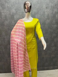 Antique Fashion 1 PRESENTING NEW *Beautiful pair of  mehendi green straight kurta and pants pair with duppta * - L (40)