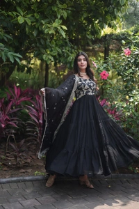 Antique Fashion 1 Faux Blooming gown with Viscose Dyable Jacquard With Sequins Embroidered Work Faux Blooming Dupatta  it will enhance can combine the best parts of western and Indian wear into one stunning ensemble - Black, L (40)