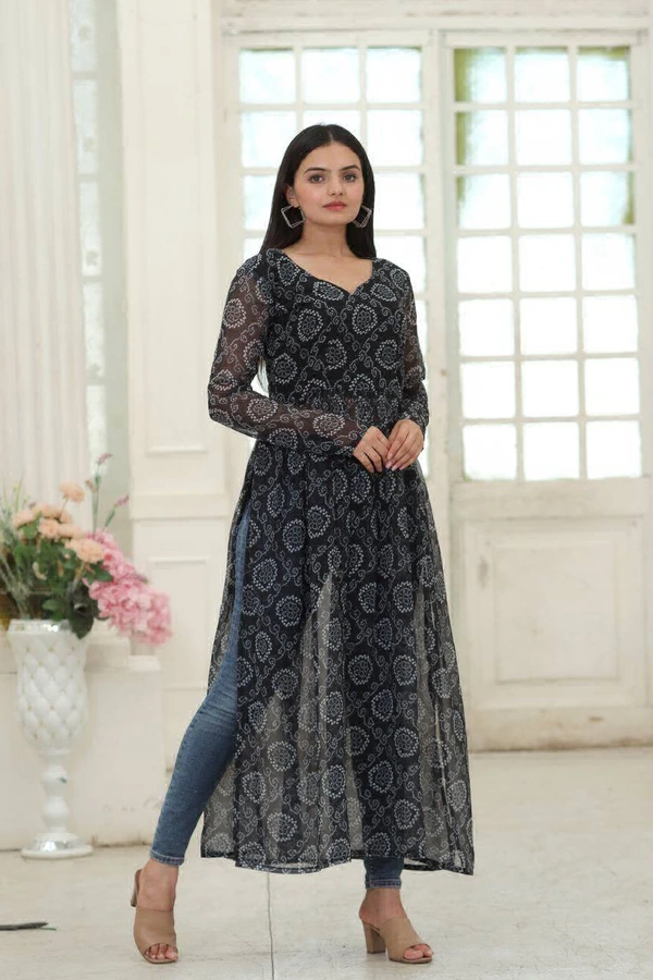 Antique Fashion 1 Nayra cut Kurtis are the best way to stay comfortable and stylish at the same time.*❤️ - S (36), Black