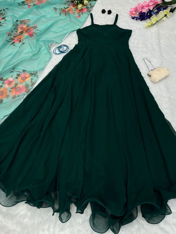 Antique Fashion 1 You gonna love elegance with Modern touch ,Here we Presenting Designer collection*🌸 - S (36)