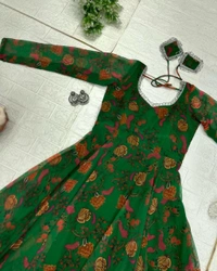 Antique Fashion 1 You gonna love elegance with Modern touch  Here we Presenting Exclusive Real shoot Design  - Xl (42)