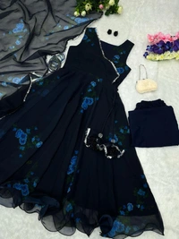 Antique Fashion 1 You gonna love elegance with Modern touch ,Here we Presenting Exclusive Real shoot Design 🌸 - Xl (42)