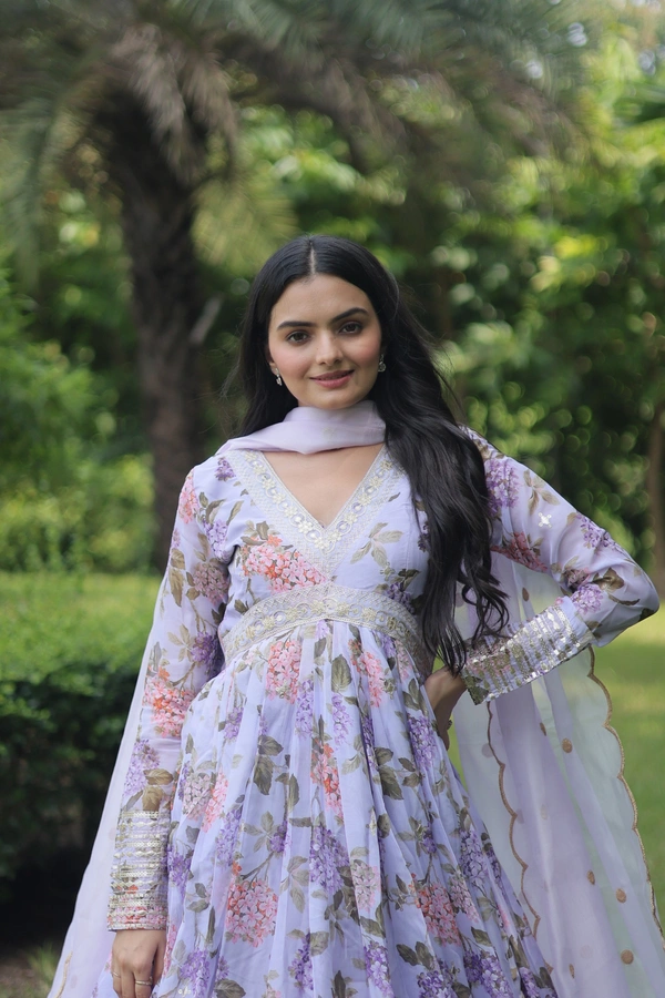 Antique Fashion 1 🤳🏻 Premium Designer Readymade Gown-Dupatta Collections - mahendi
