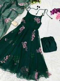 Antique Fashion 1 You gonna love elegance with Modern touch, Here we Presenting Exclusive Real shoot Design 🌸 - L (40)