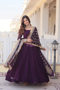 Antique Fashion 1 Faux Blooming Gown with Dupatta With Attractive Embroidered Sequins work with Lace Border.* - M (38), wine