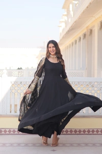 Antique Fashion 1 Faux Blooming Gown with Dupatta With Attractive Embroidered Sequins work with Lace Border.* - M (38), Black