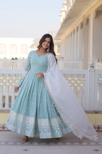 Antique Fashion 1  Designer Gown is luxury clothing Considered to be high quality Made by Thread  Sequins Embroidery This is Made for Desirable Women's who deserve it  - Xl (42), It's Actual Color Is Sea Green..