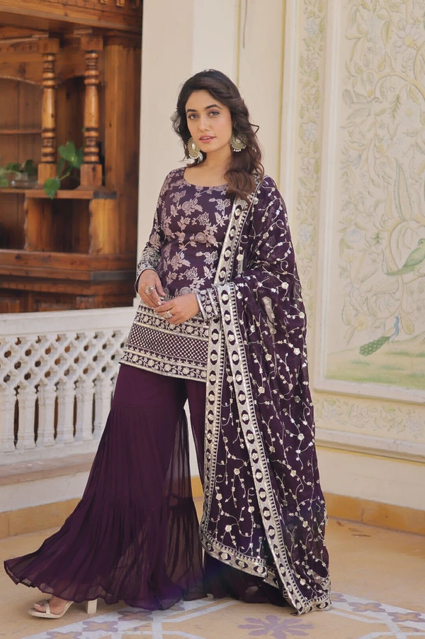 Antique Fashion   Ghararasuit  - wine, S (36)