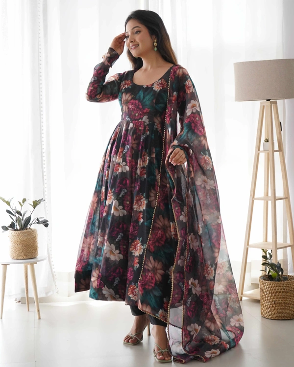 Antique Fashion 1 *PURE SOFT ORGANJA SILK FABRIC FULLY FLAIR KALI PATTERN AND CANVAS PATTA WITH DUPPTA SET ,PENT READY TO WEAR - S (36)