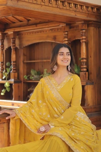 Antique Fashion 1 GOWN WITH DUPATTA - yellow, Xl (42)