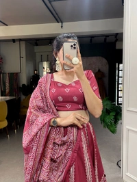 Antique Fashion 1 Steal Everyone s Heart And Attention By Wearing This Amazing Bandhani Printed Navy Blue-Colored Lehngha  Women Can Wear This Lehngha In Wedding Function And Special Functions   - maroon