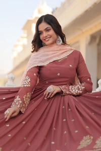 Antique Fashion 1 Gownwithdupatta - M (38)