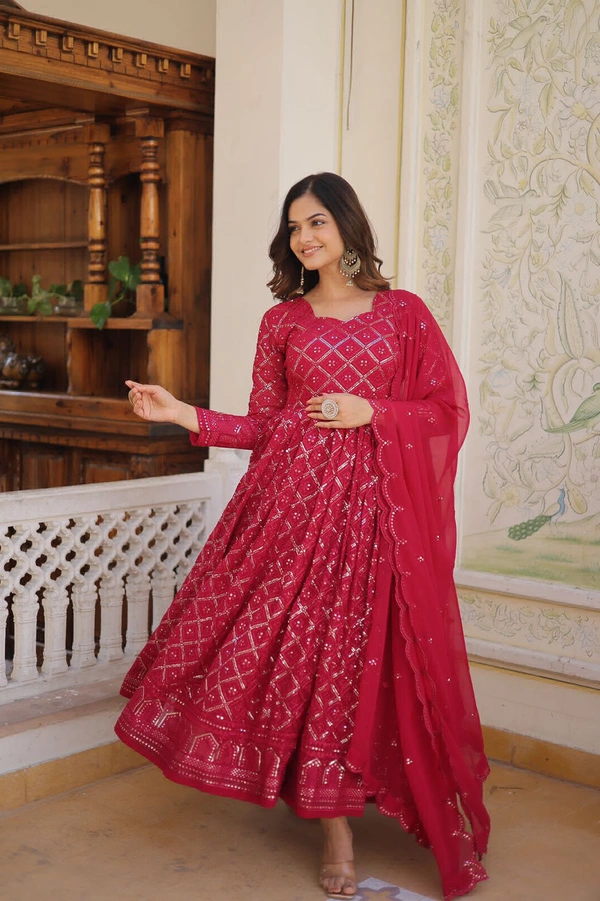 Antique Fashion 1  GOWN WITH DUPATTA COLLECTIONS  - rani, Xxl (44)