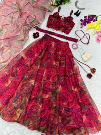 Antique Fashion 1 You gonna love elegance with Modern touch ,Here we Presenting Exclusive Real shoot Design 🌸