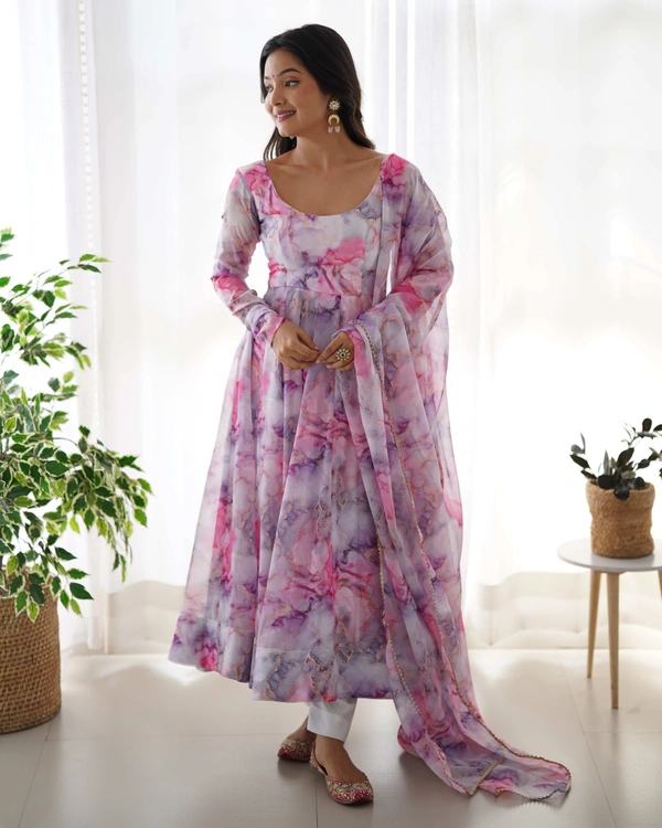 Antique Fashion  PURE SOFT ORGANJA SILK FABRIC FULLY FLAIR KALI PATTERN AND CANVAS PATTA WITH DUPPTA SET,PENT READY TO WEAR* - Xl (42)