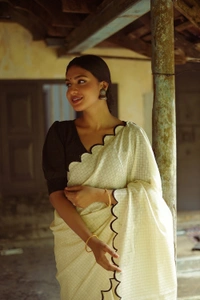 Antique Fashion 1 New Premium And High Quality gadhwal chex Saree That is Super Stylish and Pretty  - White