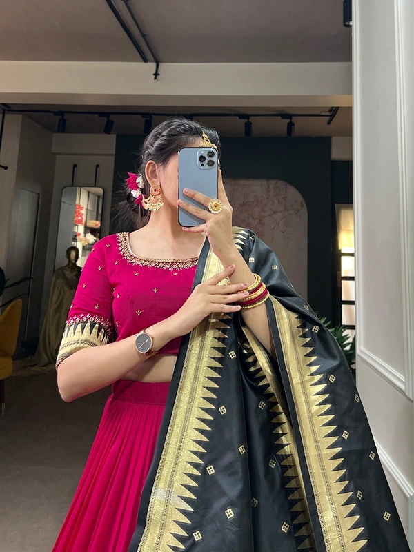 Antique Fashion Lehenga choli - pink