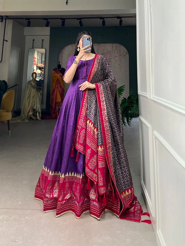 Antique Fashion  Ready to Wear Gown - Purple, M