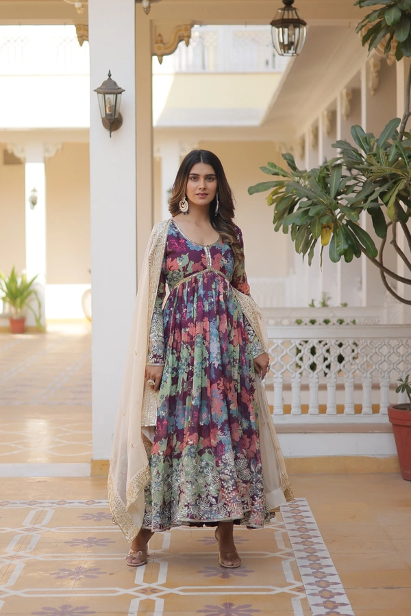 Antique Fashion 1 PREMIUM READYMADE ALIA CUT GOWN WITH DUPATTA SET - Xxl (44), colour 1