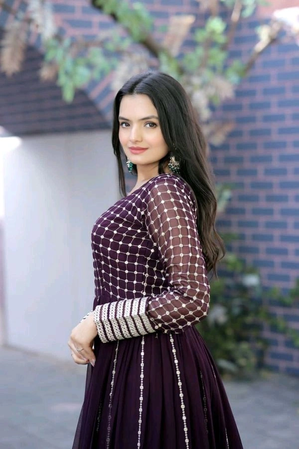 Antique Fashion  Faux Blooming gown with Sequins Multi Silver jari Embroidered Work  It looks graceful for women  it Designed to flatter all body types gowns for women combine the best parts of western and Indian wear into one stunning ensemble  - Xl (42), wine