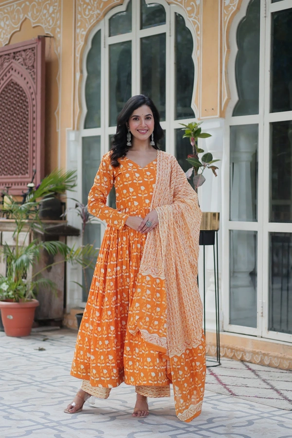 Antique Fashion 1 Kurti Pant duppta Set - Xxl, Carrot Orange