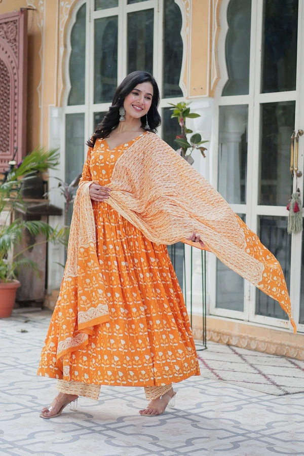Antique Fashion 1 Kurti Pant duppta Set - Xxl, Carrot Orange