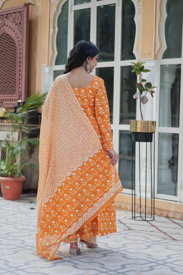 Antique Fashion 1 Kurti Pant duppta Set - Xxl, Carrot Orange