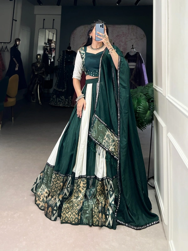 Antique Fashion 1 Blue beauty - Green