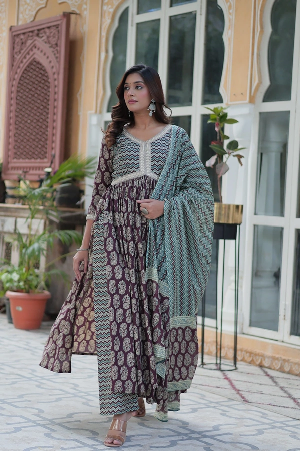 Antique Fashion 1 Aliya cut Kurti pent Set - Xxl, Colour 2