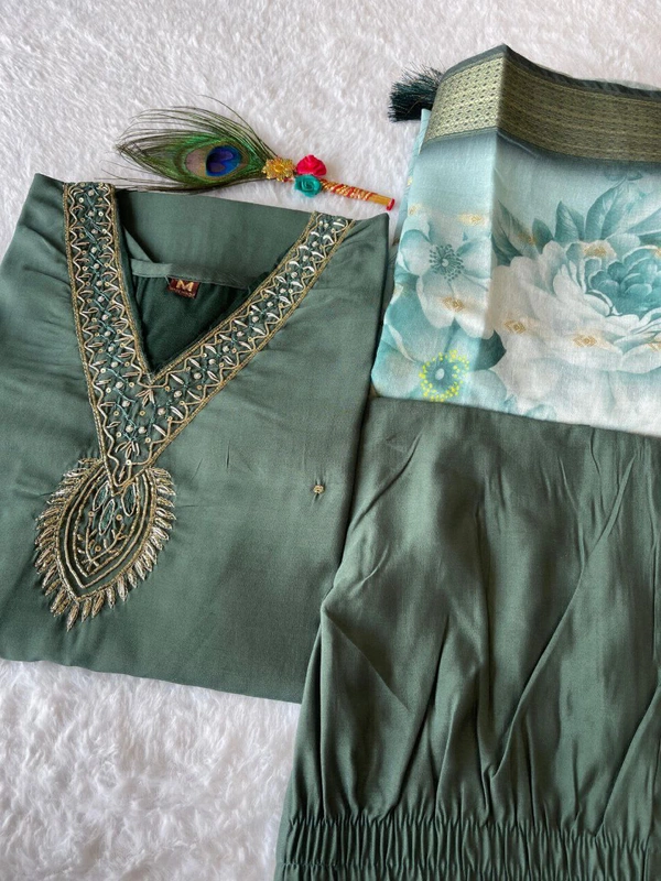 Antique Fashion  Kurti Pent Dupatta Set - M (38), colour 1