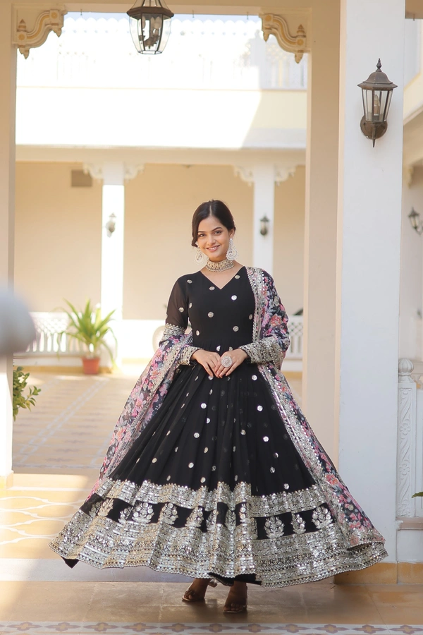 Antique Fashion  Gownwithdupatta  - colour 1, M (38)