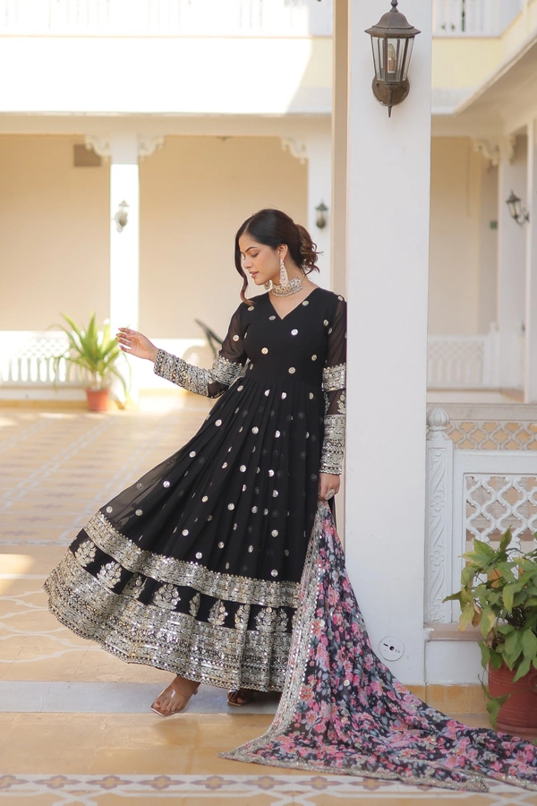 Antique Fashion  Gownwithdupatta  - colour 1, Xl (42)