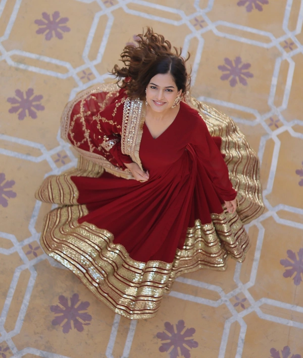 Antique Fashion  Gownwithdupatta  - Xxl (44)