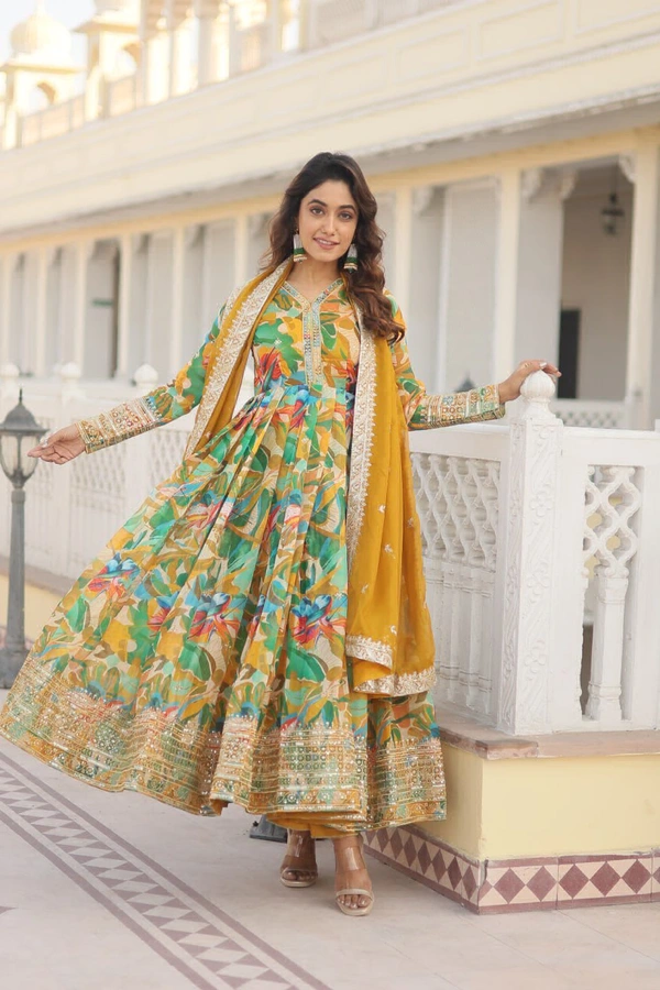 Antique Fashion 1 GOWN WITH DUPATTA SET - colour 2, L (40)